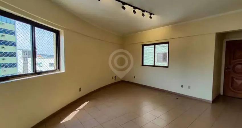 Apartamento com 3 quartos para alugar na Rua Comendador Franco, Centro, Itatiba