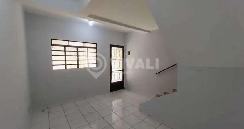 Apartamento com 2 quartos para alugar na Rua Eugênio Ulhano, Jardim Virgínia, Itatiba