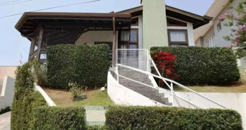 Casa com 3 quartos a venda no condomínio Recanto dos Paturis na cidade de Vinhedo - SP