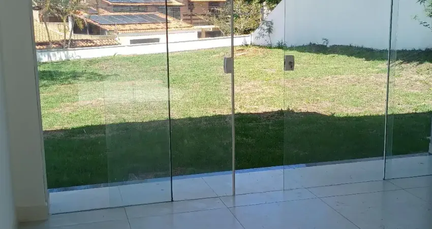 Casa com 4 quartos à venda na Avenida José Côrtes Júnior, 24, Serra Grande, Niterói