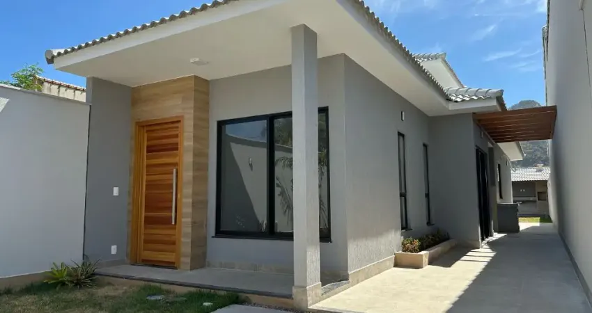 ótima casa  com dois quartos, sendo uma suíte em São Bento da Lagoa, Barroco, Itaipuaçu