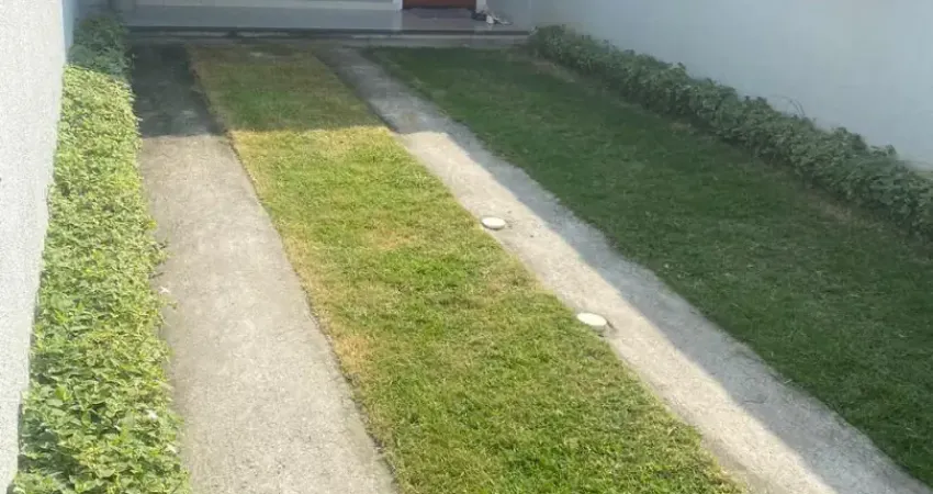 Ótima Casa no Parque Nanci, perto do Centro de Maricá com dois quartos, sendo uma suíte