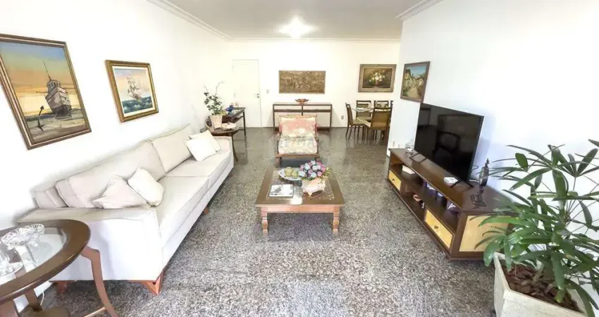 Condominio marc chagal , apartamento de 170 mts, 3 quartos ,2 suites e dependencia completa .