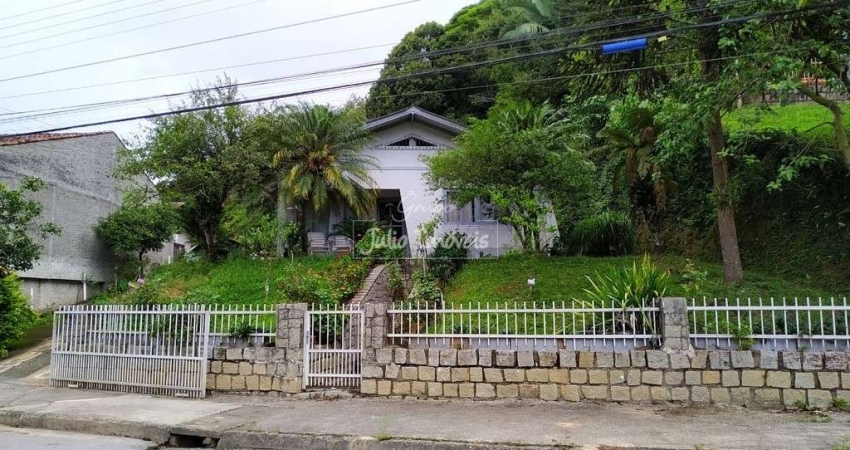 Terreno à venda no Primeiro de Maio, Brusque 