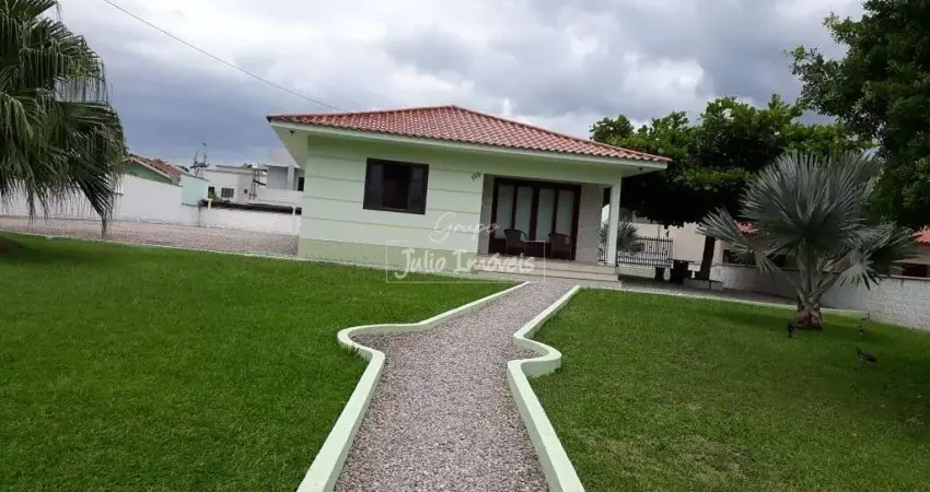 Casa com 4 quartos à venda no Limoeiro, Brusque 