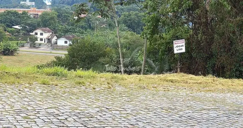 Terreno à venda no Jardim Maluche, Brusque 
