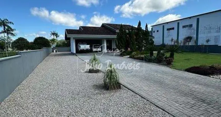 Casa com 3 quartos à venda no Rio Branco, Brusque 