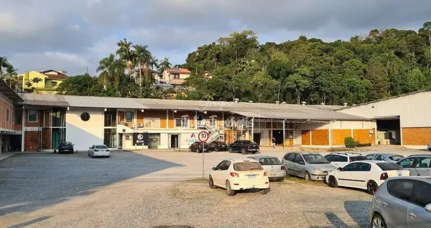 Barracão / Galpão / Depósito para alugar no Jardim Maluche, Brusque 
