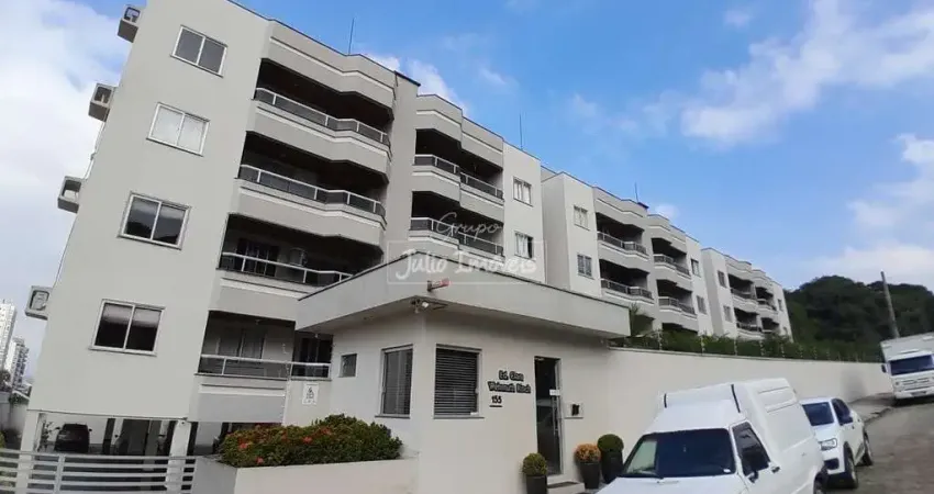 Apartamento com 3 quartos para alugar no Centro I, Brusque 