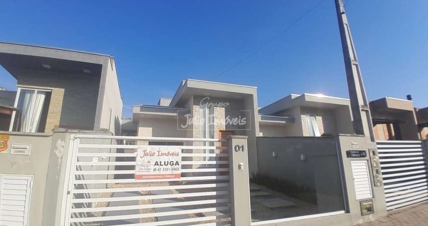 Casa com 3 quartos para alugar no Águas Claras, Brusque 