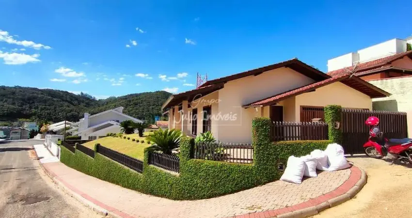 Casa com 3 quartos à venda no Guarani, Brusque 