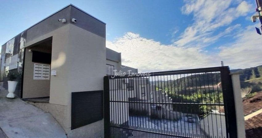 Casa com 2 quartos para alugar no Tomaz Coelho, Brusque 