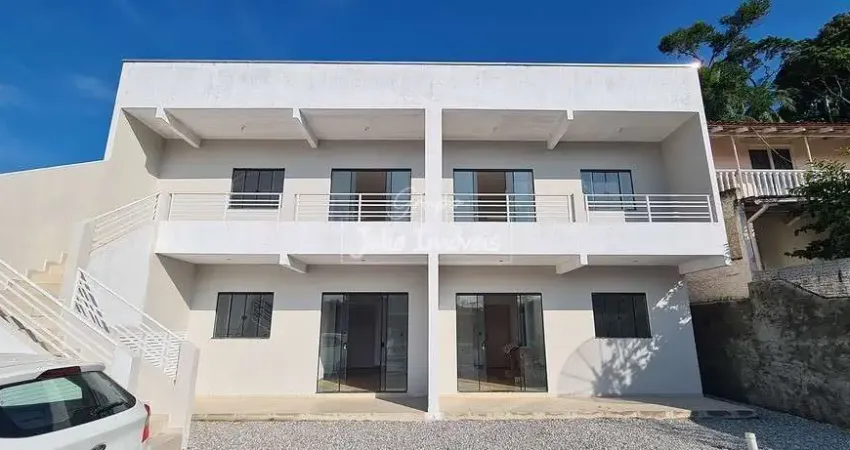 Apartamento com 2 quartos para alugar no Primeiro de Maio, Brusque 