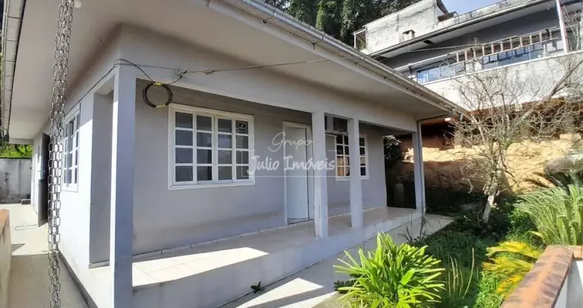 Casa com 3 quartos para alugar no Steffen, Brusque