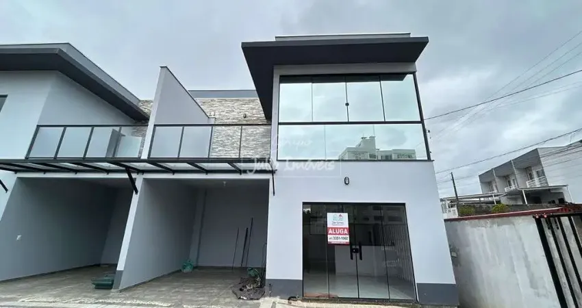 Casa com 2 quartos para alugar no Rio Branco, Brusque