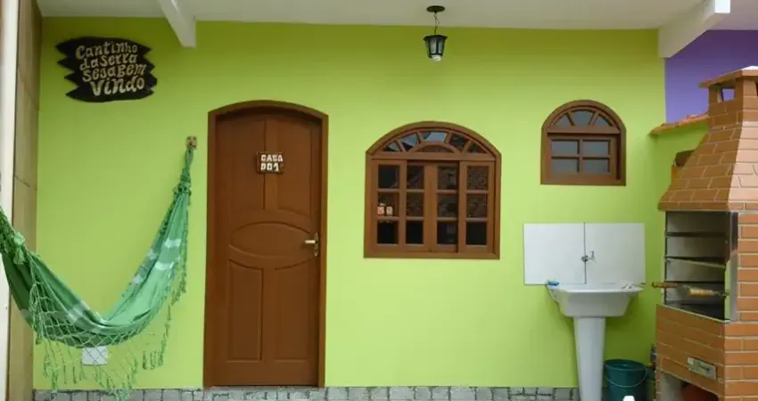 Casa em condomínio fechado com 4 quartos à venda na Rua Virgílio Larginestra, 462, Parque Maria Teresa, Nova Friburgo