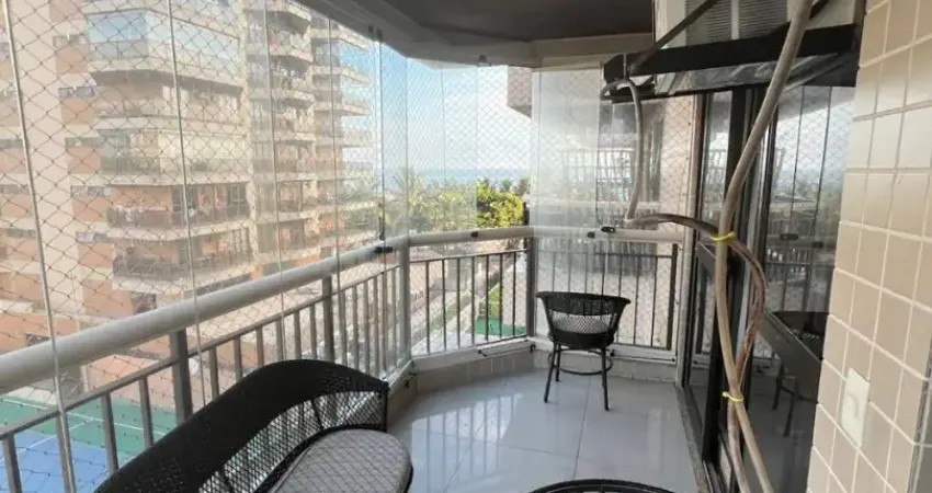 Vendo  apartamento na lucio costa na orla da praia da barra da tijuca vista mar