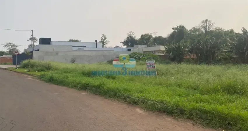 Terreno à venda na Rua Indianópolis, 472, Vila Carima, Foz do Iguaçu