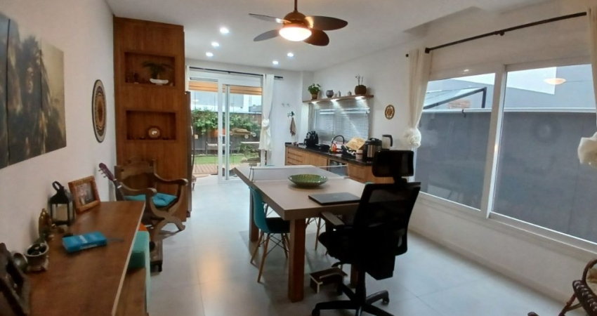 Casa com 3 quartos à venda no Campeche, Florianópolis 
