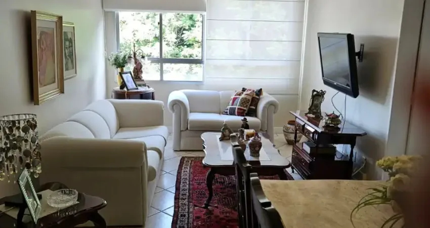 ## Belo Apartamento à Venda no Edifício Residencial Versalhes - Coqueiros