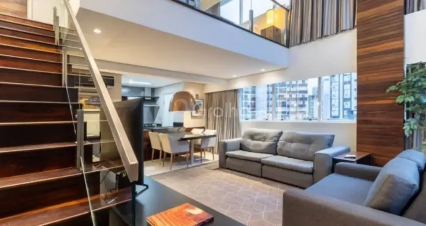 Loft / 1 dormitório no Centro de Florianópolis