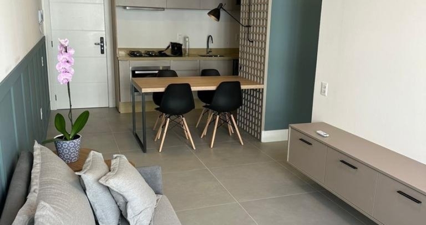 Apartamento com 1 dormitório no Córrego Grande