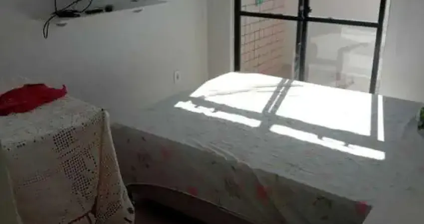 Apartamento para Venda em Cabo Frio, Braga, 3 dormitórios, 1 suíte, 3 banheiros, 1 vaga