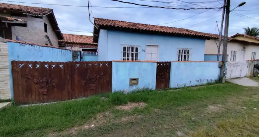 Casa para Venda em Cabo Frio, Vista Alegre (Tamoios), 2 dormitórios, 1 banheiro, 1 vaga