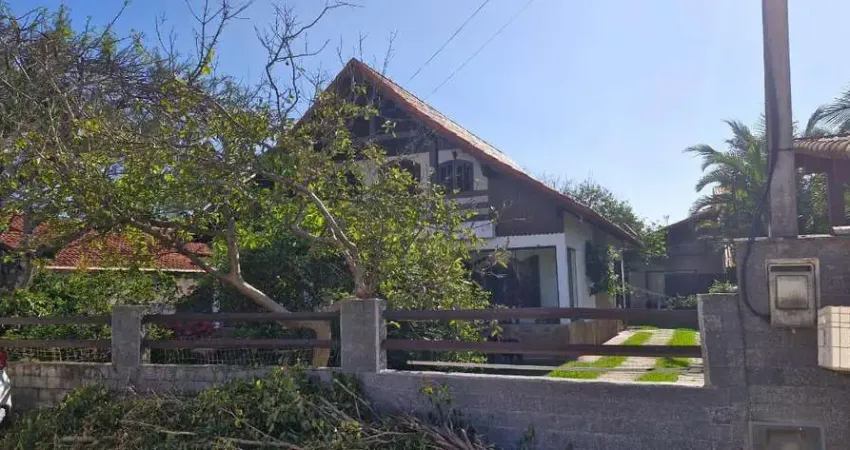 Casa para venda em cabo frio, verão vermelho (tamoios), 3 dormitórios, 1 suíte, 3 banheiros, 1 vaga