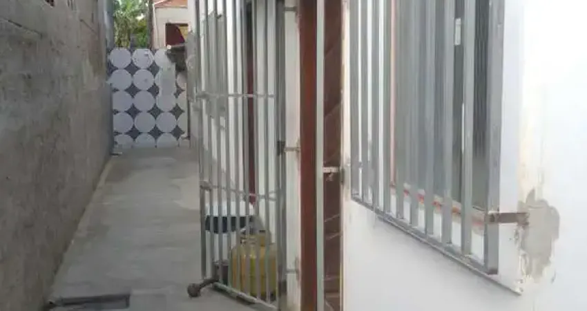 Casa para venda em cabo frio, florestinha (tamoios), 2 dormitórios, 1 suíte, 3 banheiros, 1 vaga