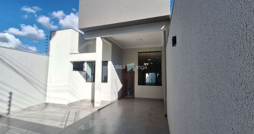 Casa com 3 quartos à venda no Jardim Itália II, Maringá 