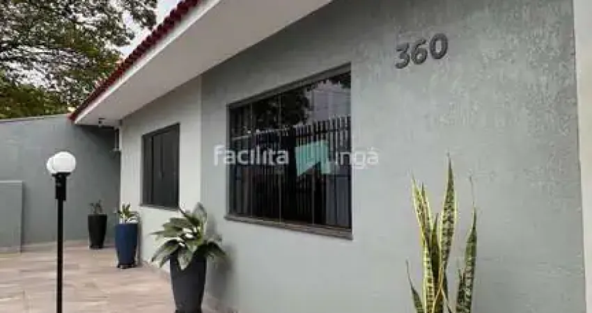 Casa com 3 quartos à venda no Parque das Laranjeiras, Maringá