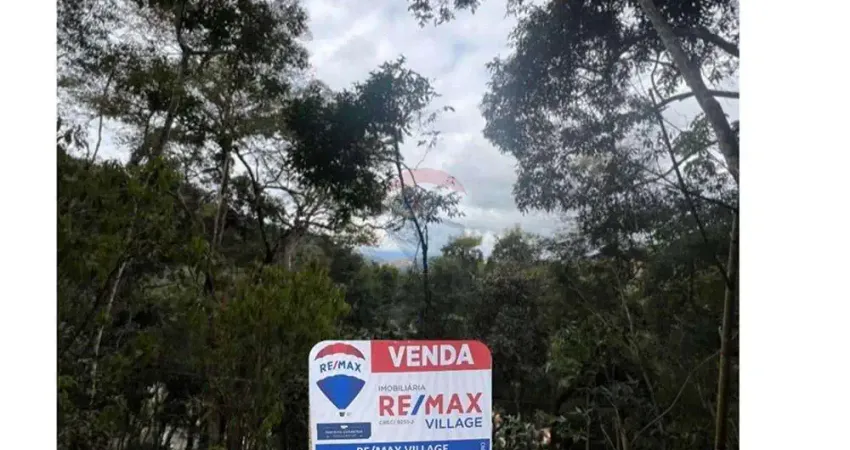 Terreno à venda no Pessegueiros, Teresópolis 