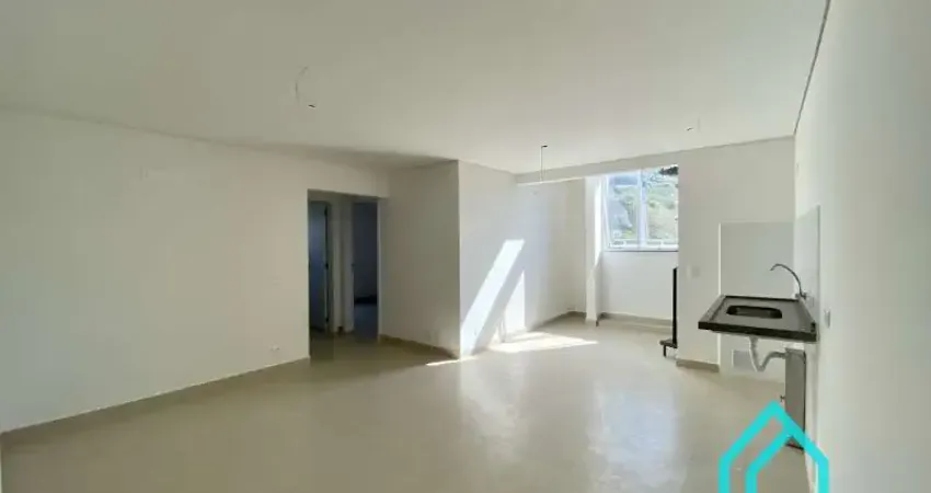 Cobertura duplex 2 dormitórios sendo 1 suíte  à venda no centro de Ubatuba SP
