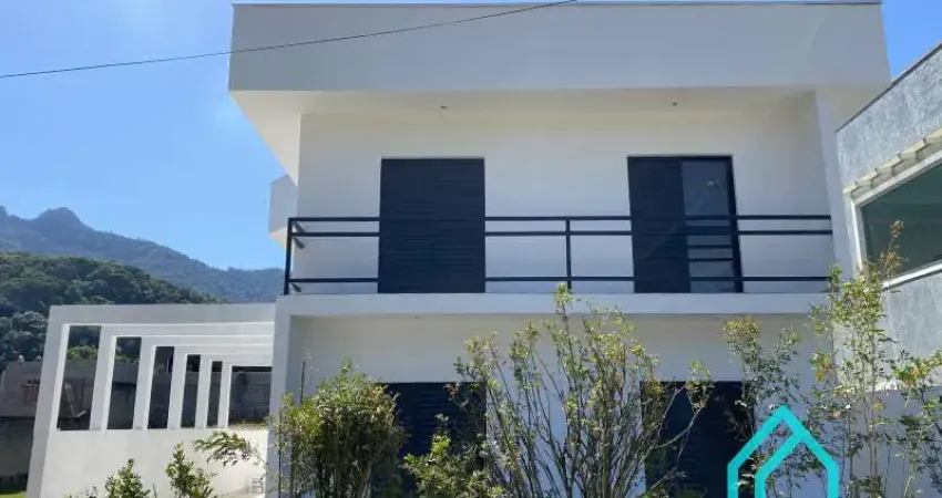 Casa com 4 quartos à venda no Horto, Ubatuba 