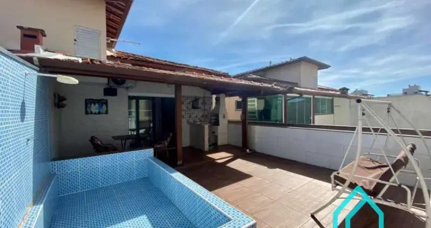 Cobertura com piscina a 50 metros da Praia grande Ubatuba SP