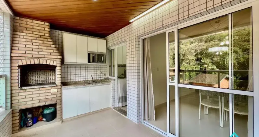 Apartamento amplo com 2 dormitórios a venda na Praia das Toninhas Ubatuba SP