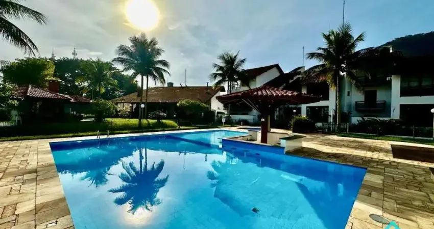 Apartamento reformado com 2 dormitórios a venda no Saco da ribeira Ubatuba SP