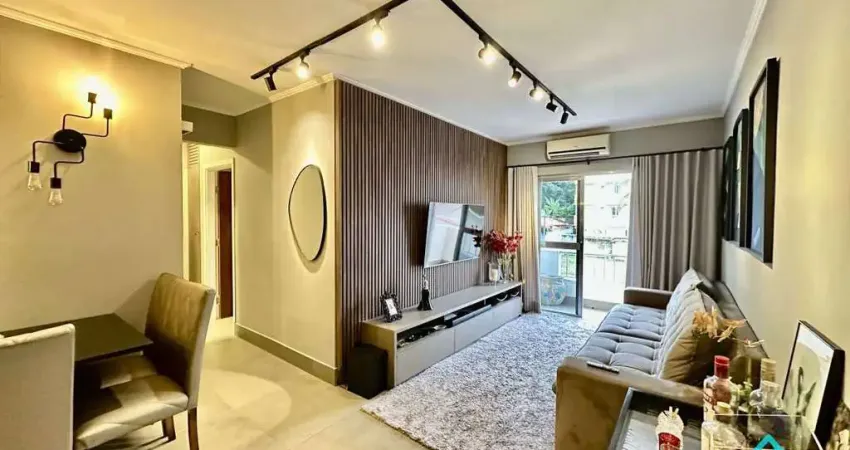 Lindo apartamento todo reformado e decorado a venda com 2 dormitórios na Praia Grande Ubatuba SP