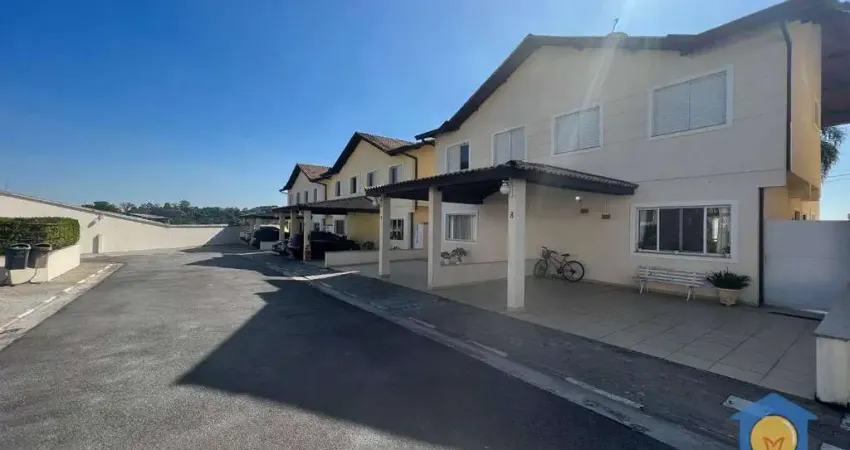 Casa com 3 dormitórios à venda, 200 m² por R$ 785.000,00 - Granja Viana - Cotia/SP