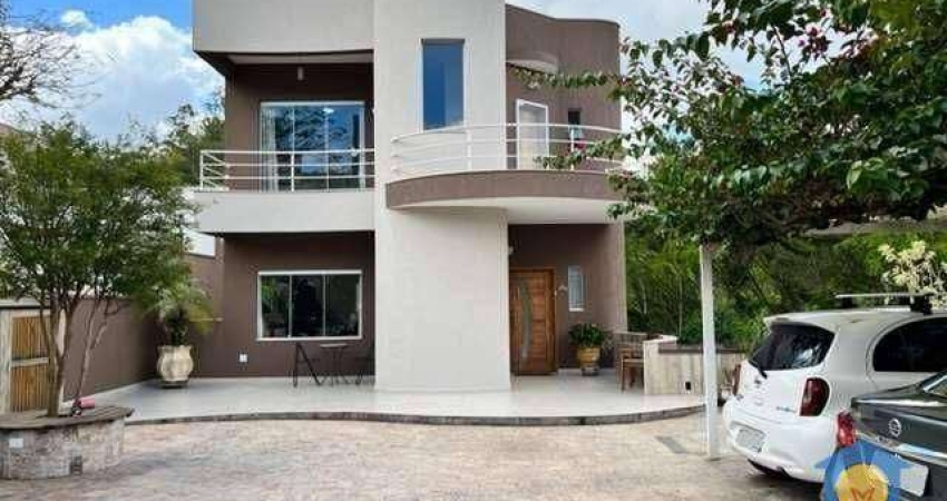 Casa com 4 dorms à Venda por R$ 1.299.000 - Residencial dos Lagos - Cotia/SP
