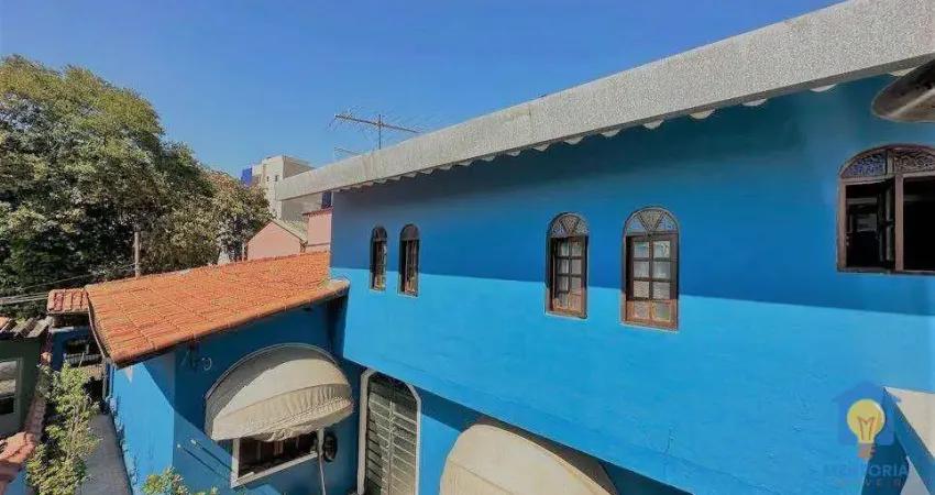 Casa com 4 dorms à Venda, R$ 630.000 - Chácara Agrindus - Taboão da Serra/SP