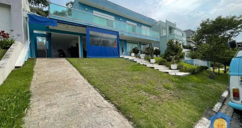 Casa com 4 dormitórios à venda, 350 m² por R$ 2.300.000,00 - Parque das Artes - Embu das Artes/SP