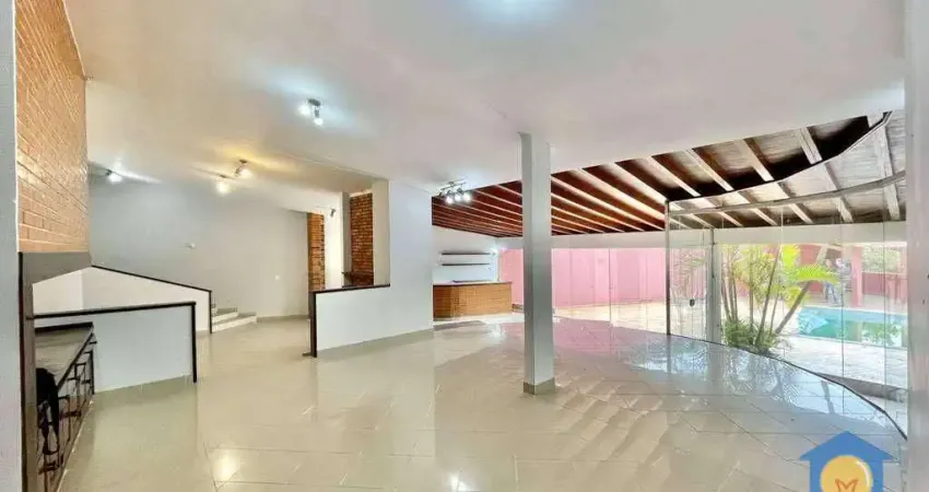 Casa com 4 dorms à Venda, a.c 409 m² por R$ 1.280.000 - Chácara São João - Carapicuíba/SP