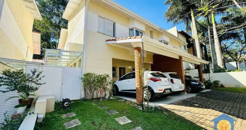 Casa com 4 dorms à Venda, 340 m² por R$ 1.170.000 - Granja Viana - Cotia/SP