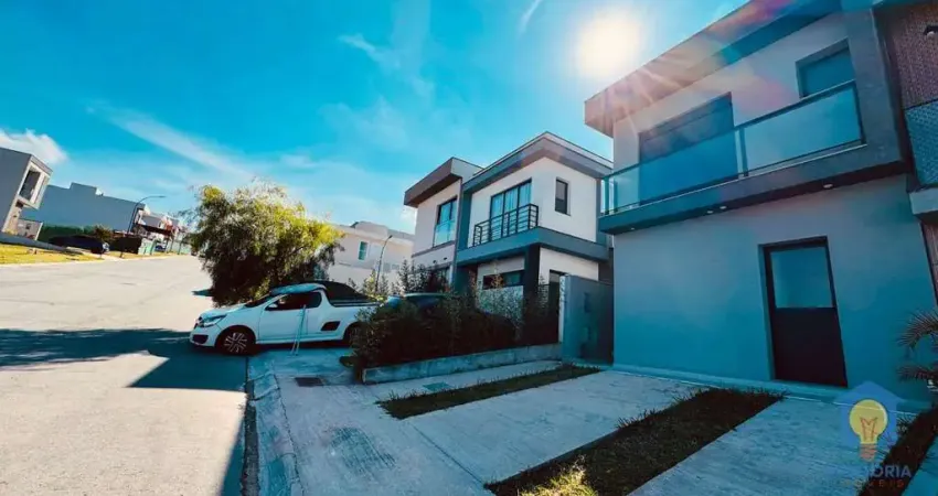 Casa com 3 dormitórios à venda, 123 m² por R$ 1.060.000,00 - Granja Viana - Cotia/SP