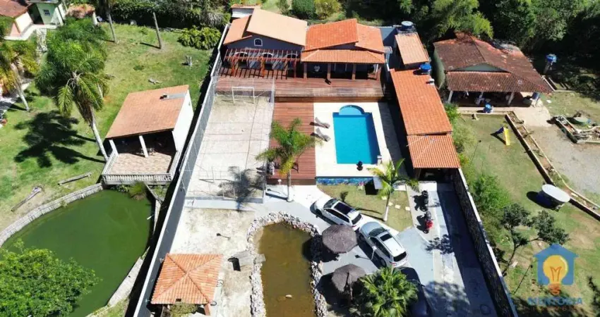 Casa com 3 dorms à Venda, 1,125 m² por R$ 1.999.000 - Pinheiros Tênis Village - Cotia/SP