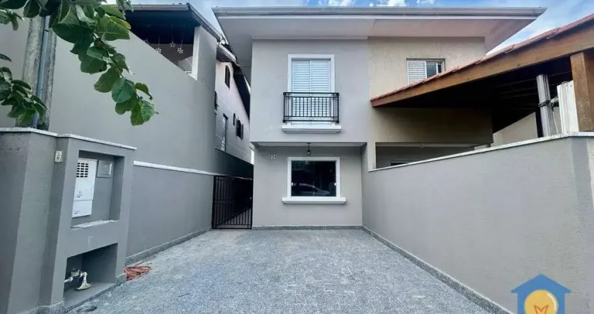 Casa com 3 dormitórios à venda, 131 m² por R$ 720.000,00 - Jardim Rio das Pedras - Cotia/SP