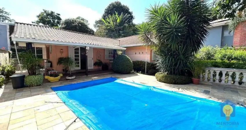 Casa térrea com 3 dormitórios à venda, 188 m² por R$ 995.000 - Granja Viana - Carapicuíba/SP