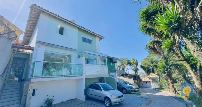 Casa com 3 dormitórios, 140 m² - venda por R$ 670.000,00 ou aluguel por R$ 5.000,00/mês - Centro - Embu das Artes/SP